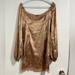 🎉4/30$🎉 SHEIN Rose Gold Satin Off-Shoulder Dress ✨